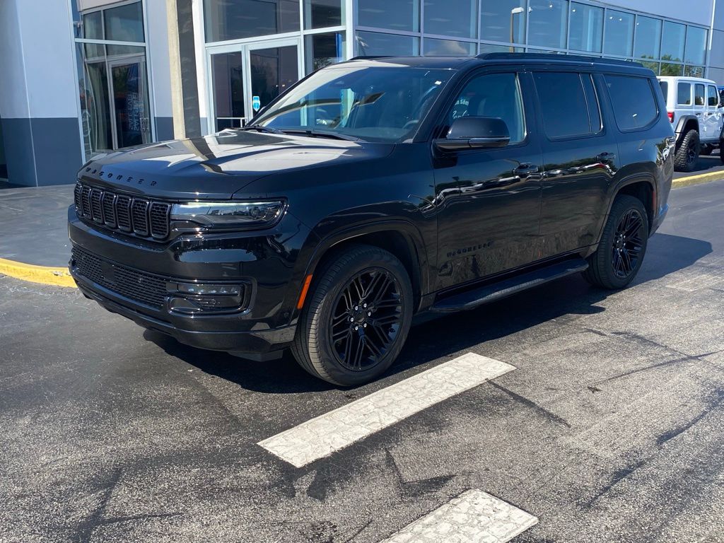 Diamond Black Crystal Pearlcoat 2024 Jeep Wagoneer SUV / Crossover Four-Wheel Drive 8-Speed Automatic