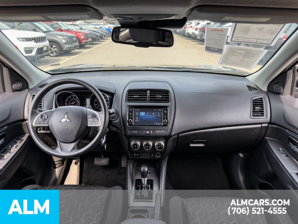 Used 2024 Black Mitsubishi 2.0 ES image 17