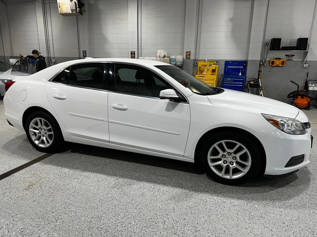  2015 Chevrolet Malibu 1LT FWD   