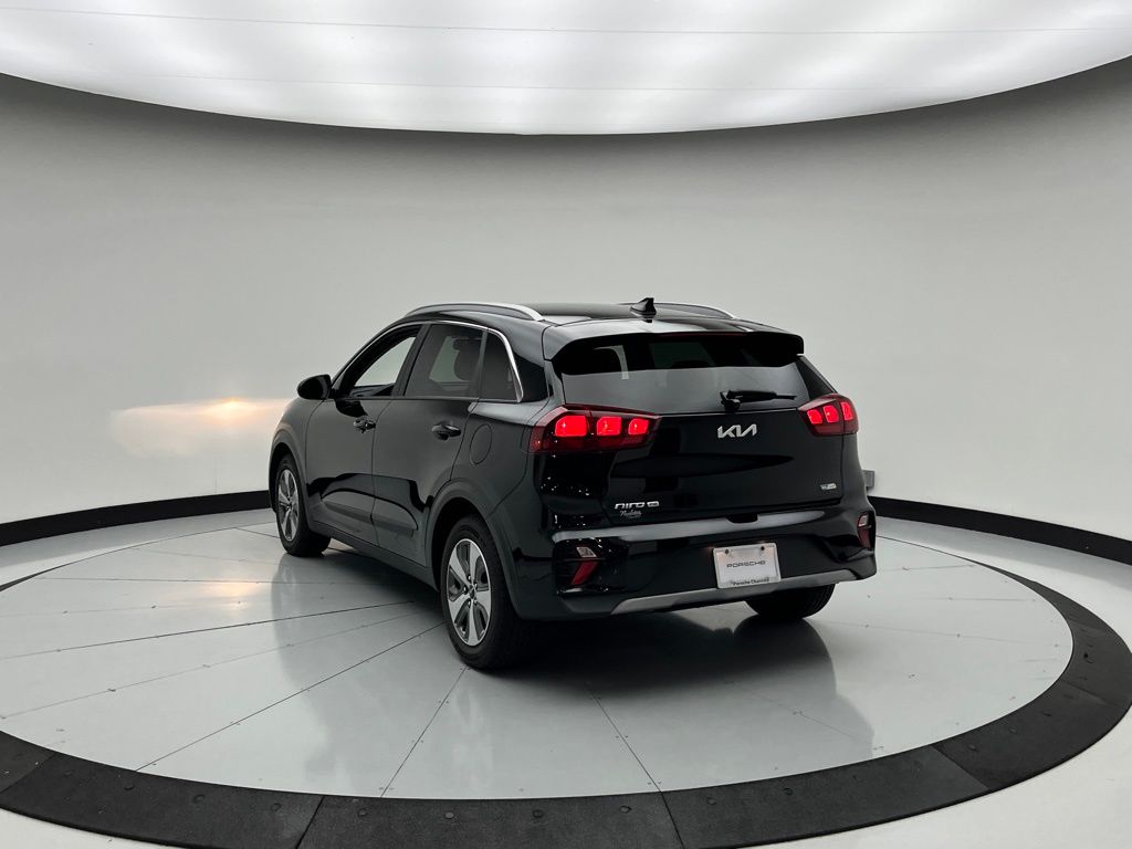 Thumbnail: 2022 Kia Niro - 9