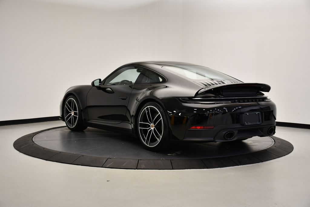 Thumbnail: 2025 Porsche 911 - 3