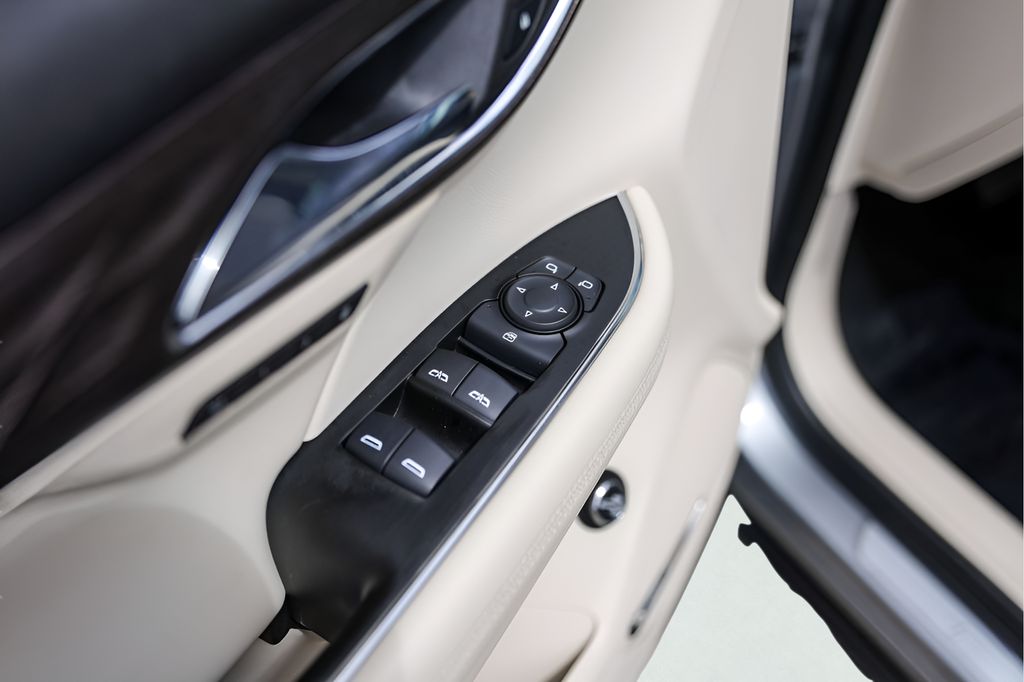 Used Car 2023 Buick Envision  Avenir For Sale Under $35,000 In Austin, Texas