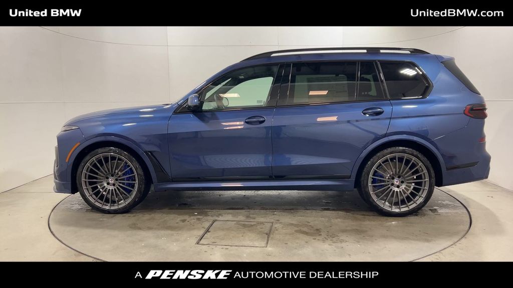 Thumbnail: 2025 BMW X7 - 5