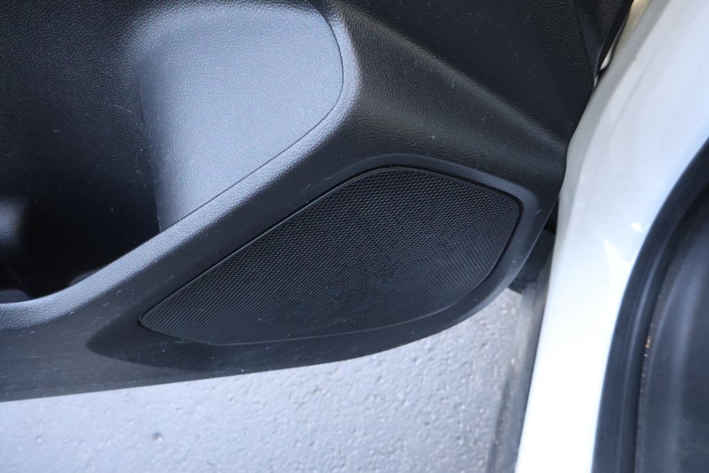 Thumbnail: 2023 Chevrolet TrailBlazer - 14