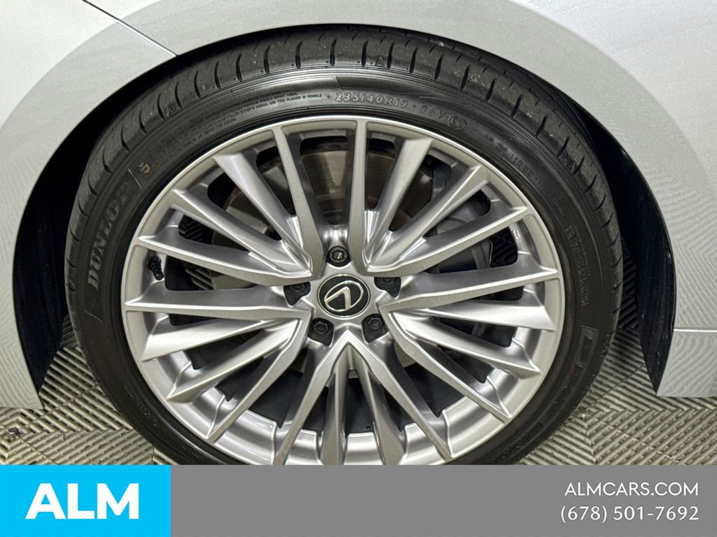 Used 2025 Silver Lexus 300 image 15