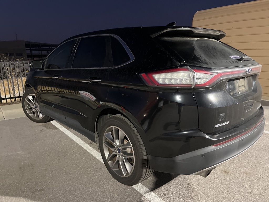 Thumbnail: 2017 Ford Edge - 4