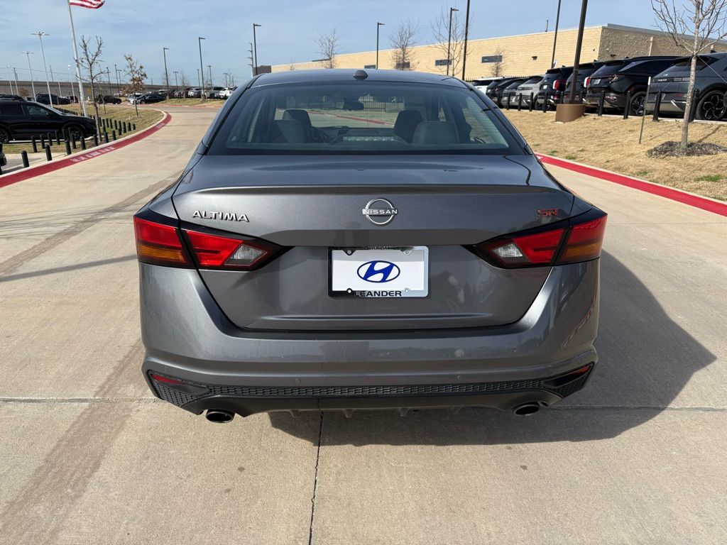 Thumbnail: 2024 Nissan Altima - 6