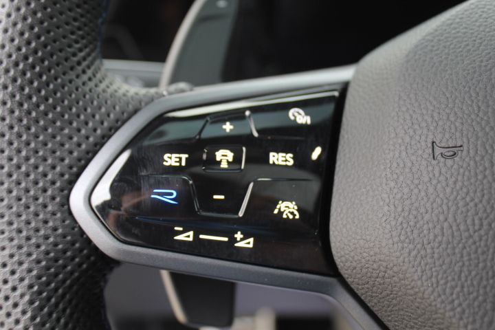 Used Car 2022 Volkswagen Golf R  2.0t For Sale Under $40,000 In Georgetown, Texas