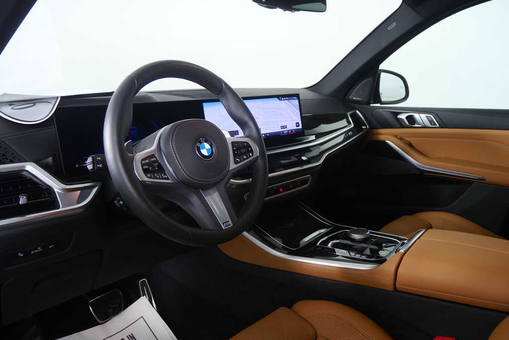 Thumbnail: 2026 BMW X5 - 12