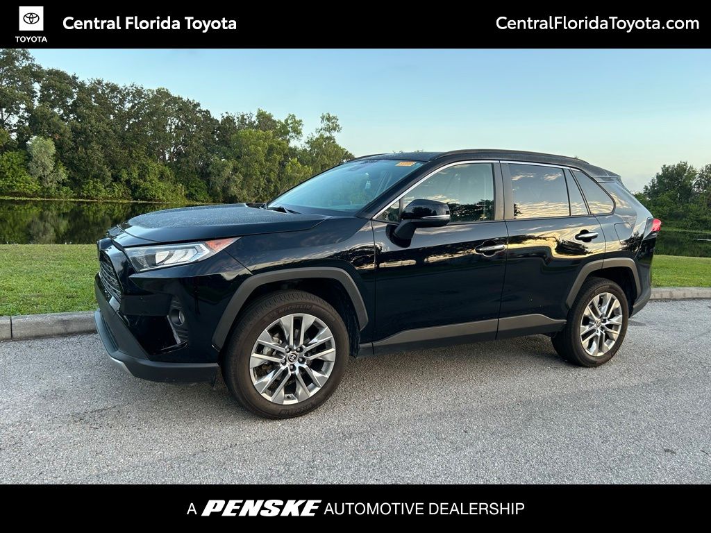 Thumbnail: 2021 Toyota RAV4 - 1