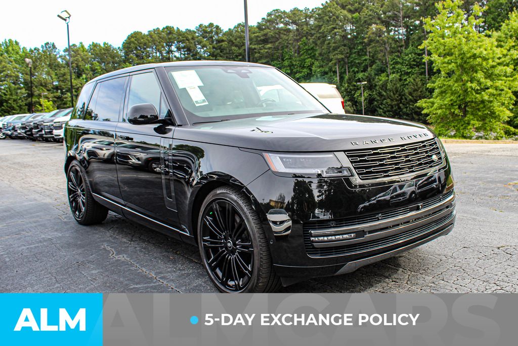 Used 2024 Black Land Rover SE image 4