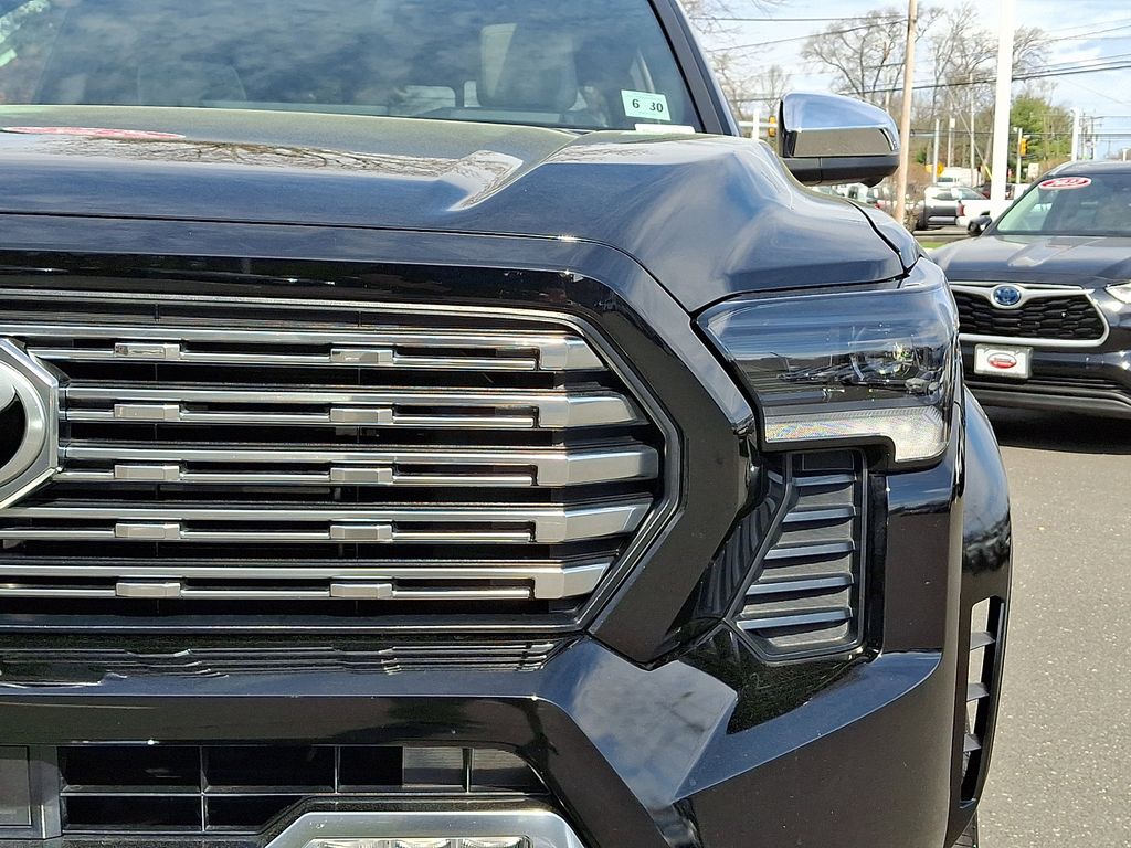 Thumbnail: 2024 Toyota Tacoma - 10