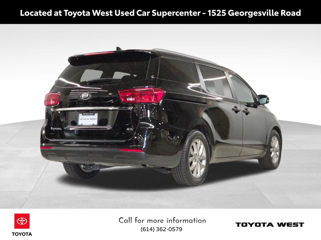 2021 Kia Sedona EX photo 5