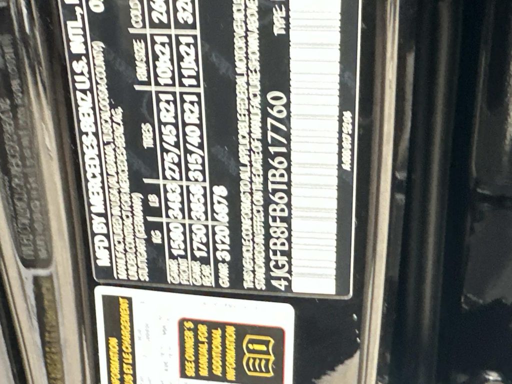 Thumbnail: 2026 Mercedes-Benz GLE - 25