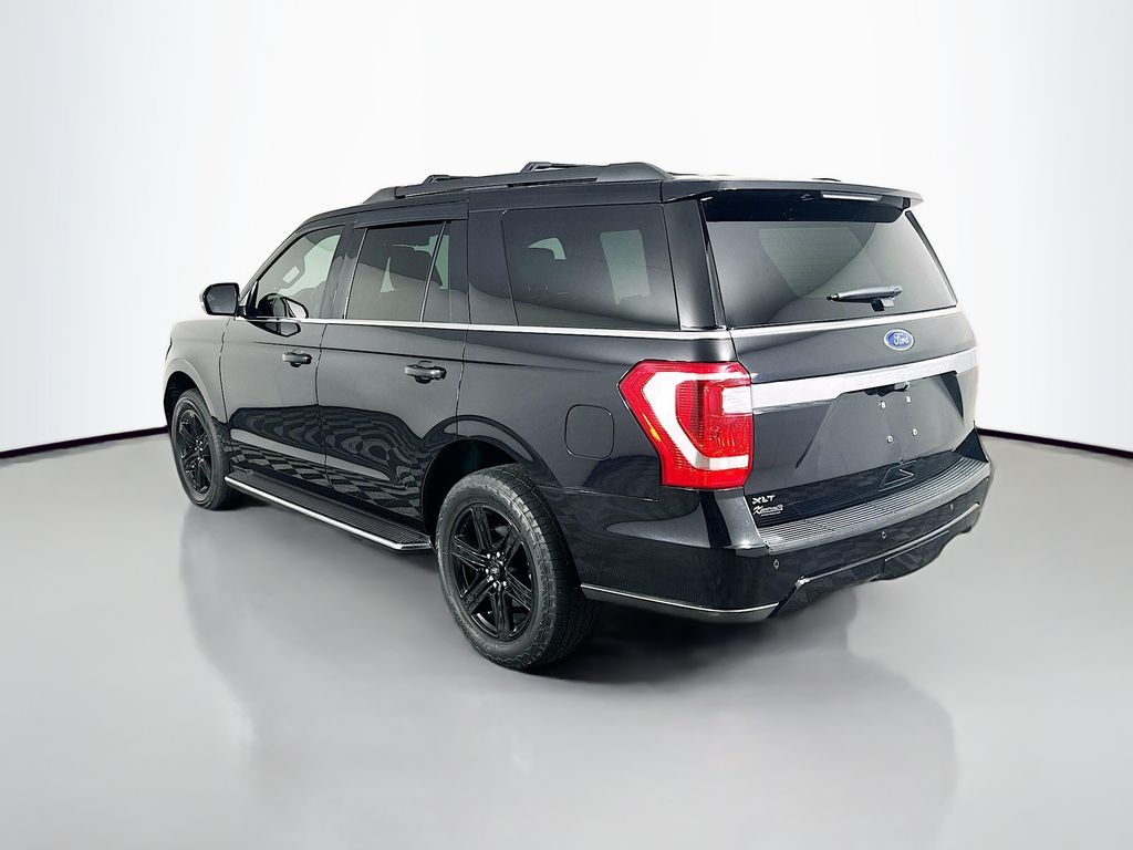 Used 2021 Black Ford XLT image 5