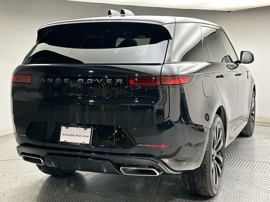 Thumbnail: 2026 Land Rover Range Rover Sport - 3