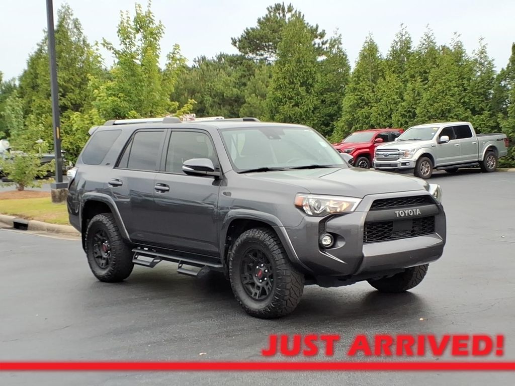 2023 Toyota 4Runner SR5 Premium RWD