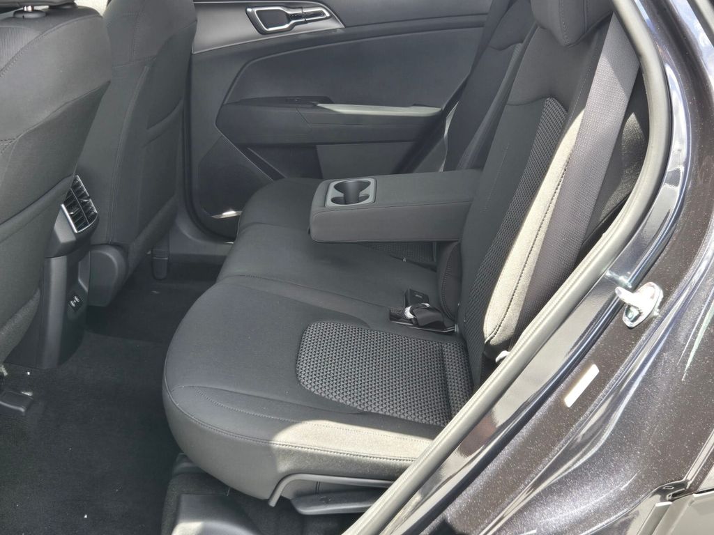 2027 Kia Sportage - $30,955