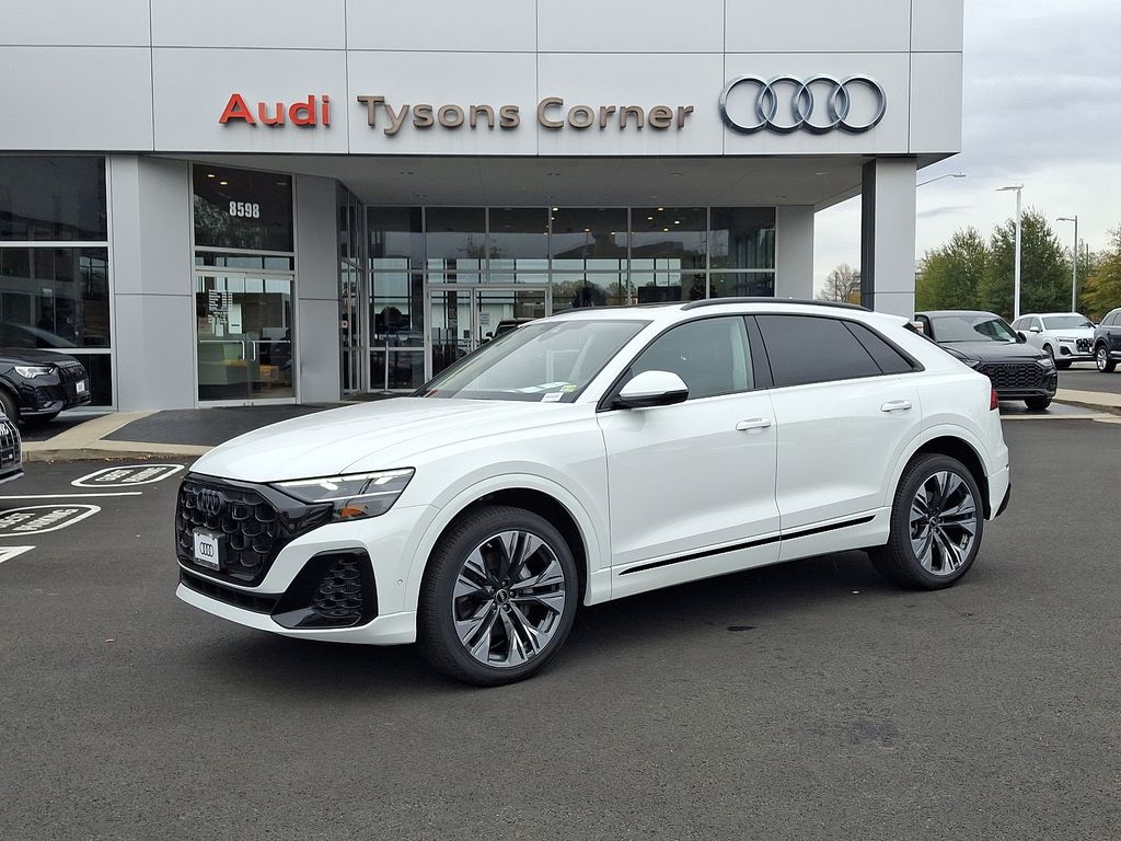 2025 Audi Q8  -
                Vienna, VA