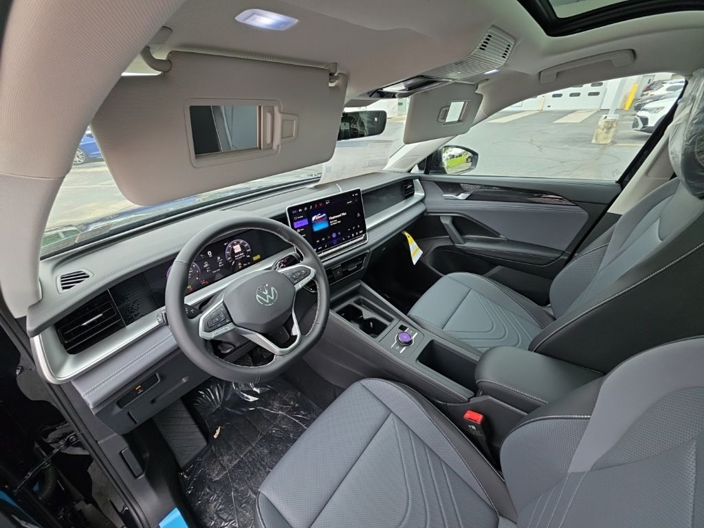 2026 Volkswagen Tiguan 2.0T SE Black at Audi Porsche Sewickley