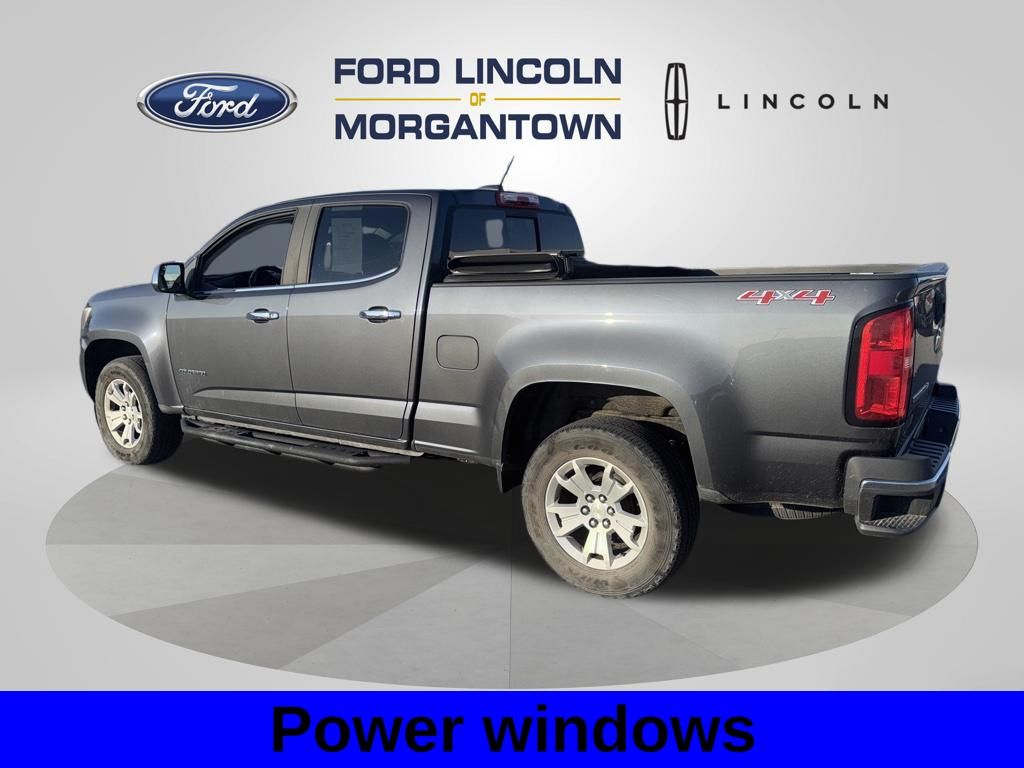 View vehicle photo 5