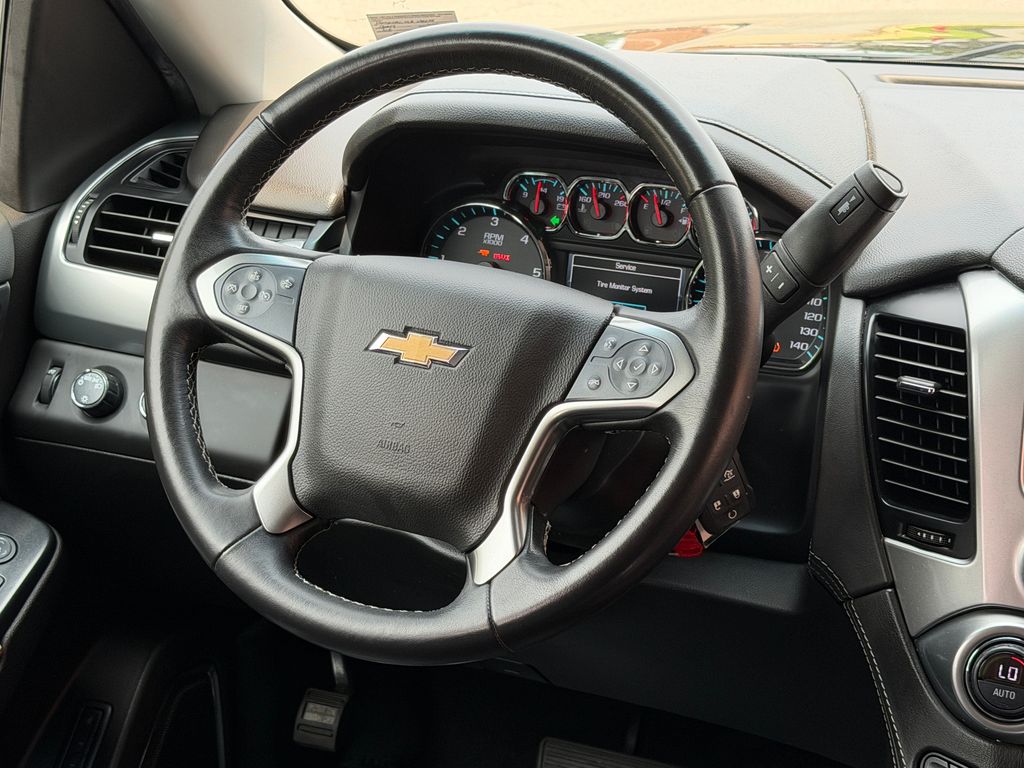 Thumbnail: 2020 Chevrolet Suburban - 16