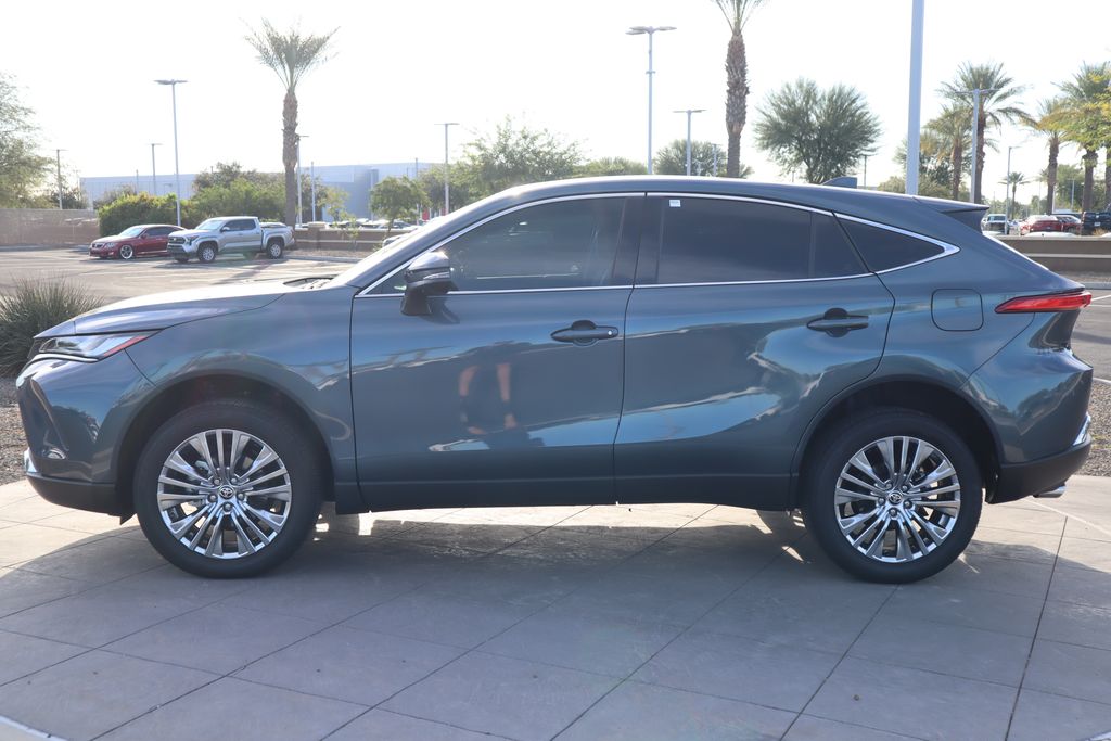 Thumbnail: 2024 Toyota Venza - 8