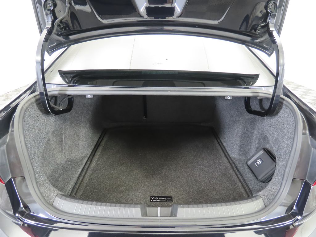 2021 Volkswagen Jetta R-Line 29