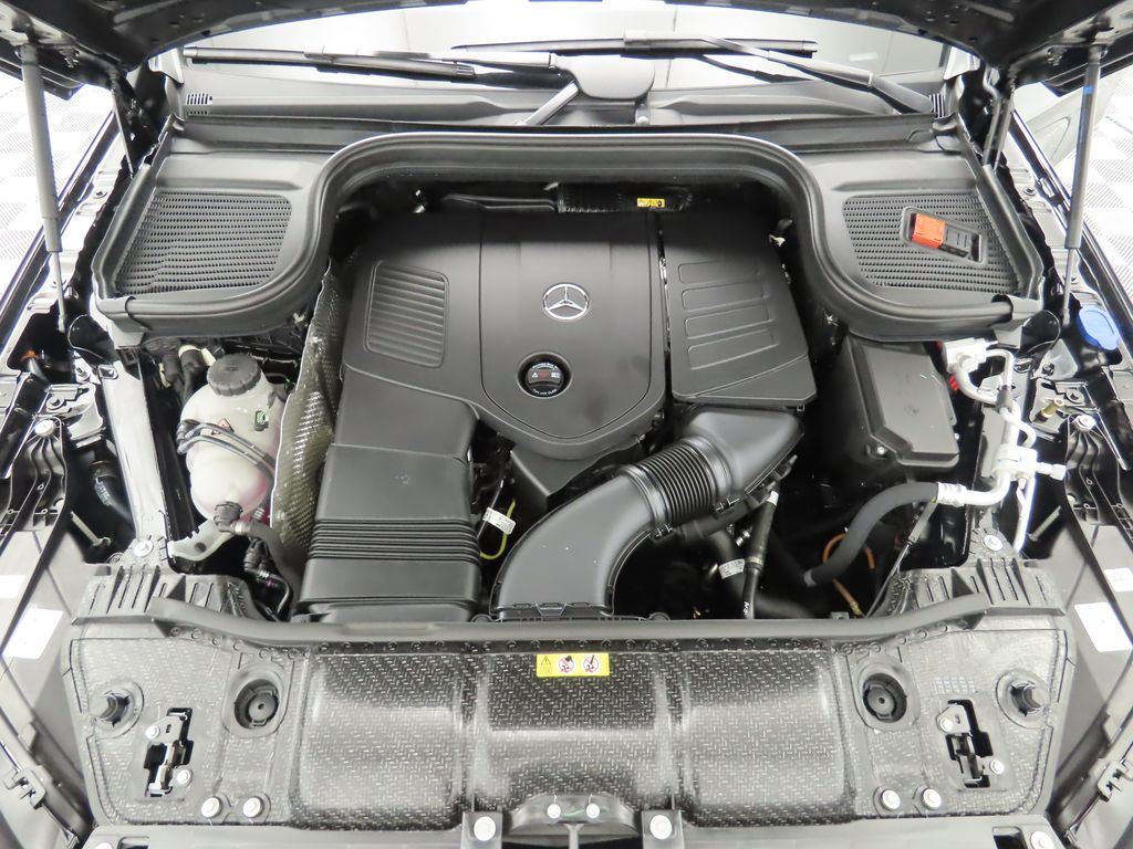Thumbnail: 2025 Mercedes-Benz GLE - 31
