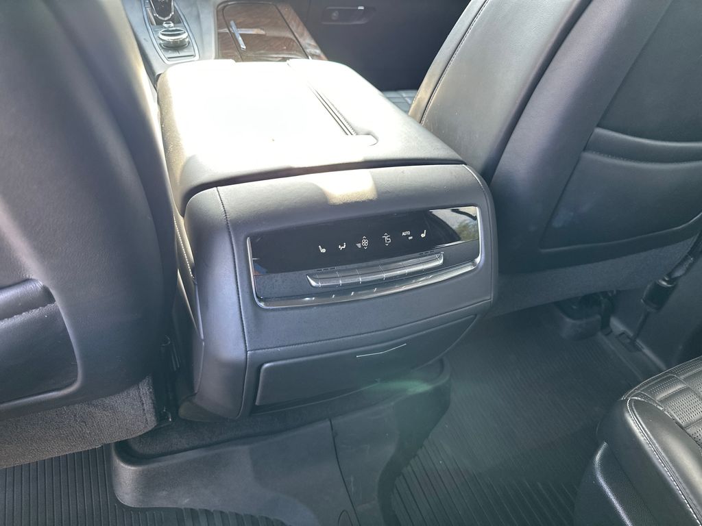 Used Car 2021 Cadillac Escalade  Sport Platinum For Sale Under $70,000 In Austin, Texas