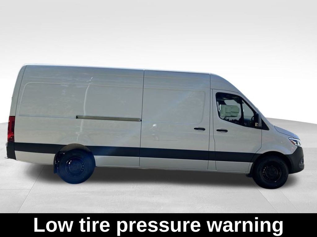 2024 Mercedes-Benz Sprinter 2500 Cargo 170 WB - 5