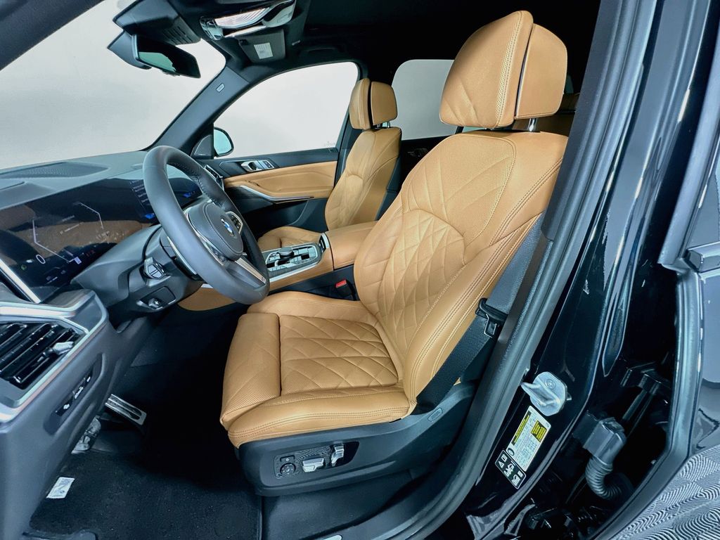 Thumbnail: 2026 BMW X5 - 16