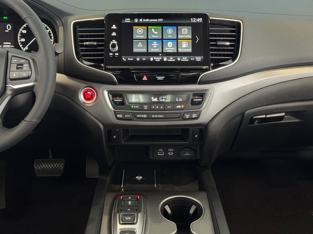2026 Honda Ridgeline RTL White at Classic Honda Galveston