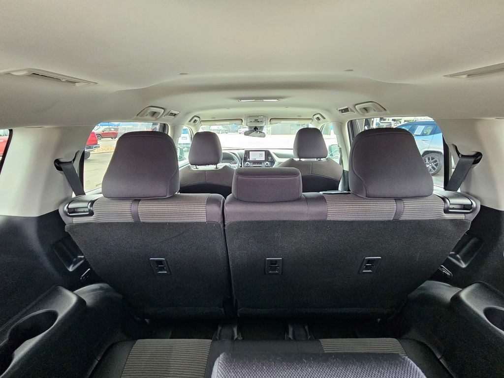 Used Car 2024 Toyota Highlander  Le For Sale Under $35,000 In San Marcos, Texas