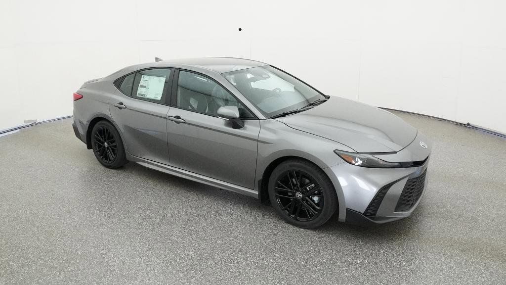 2025 Toyota Camry SE 16