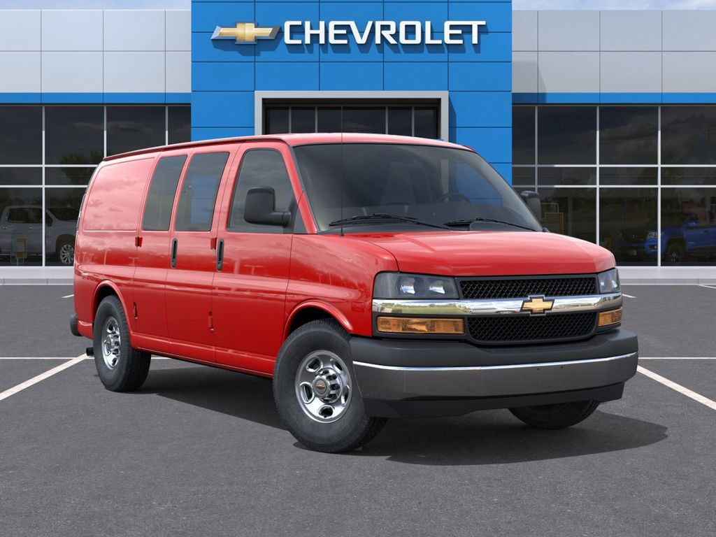 2026 Chevrolet Express 2500 — photo 7
