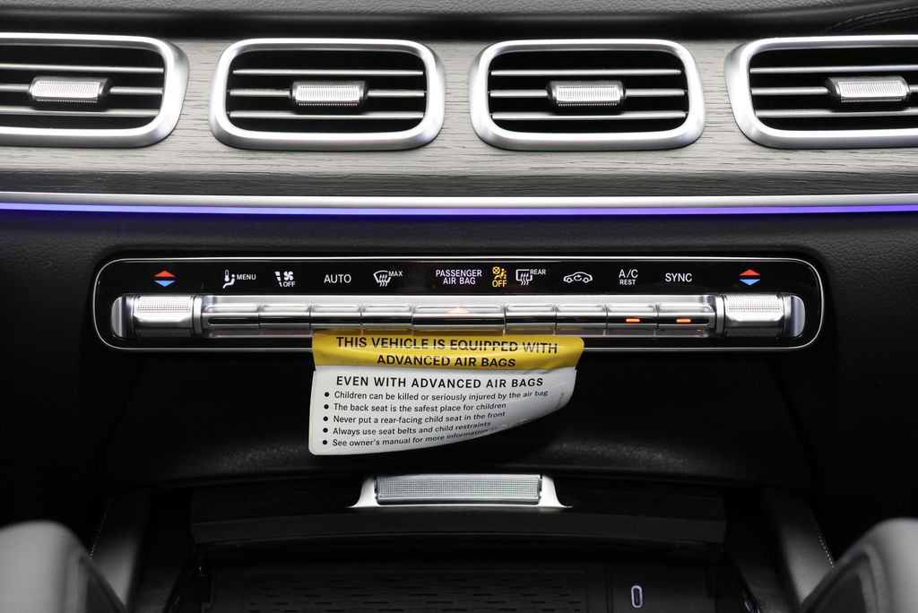 Thumbnail: 2026 Mercedes-Benz GLS - 27