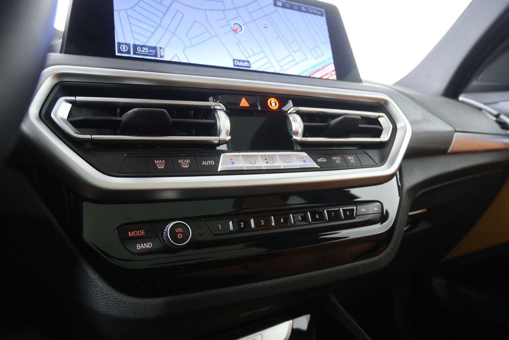 Thumbnail: 2023 BMW X3 - 26