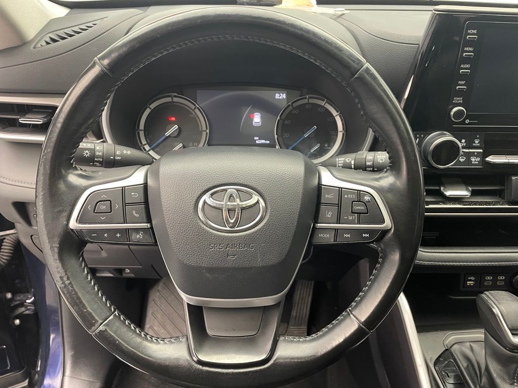 2022 Toyota Highlander XLE 21