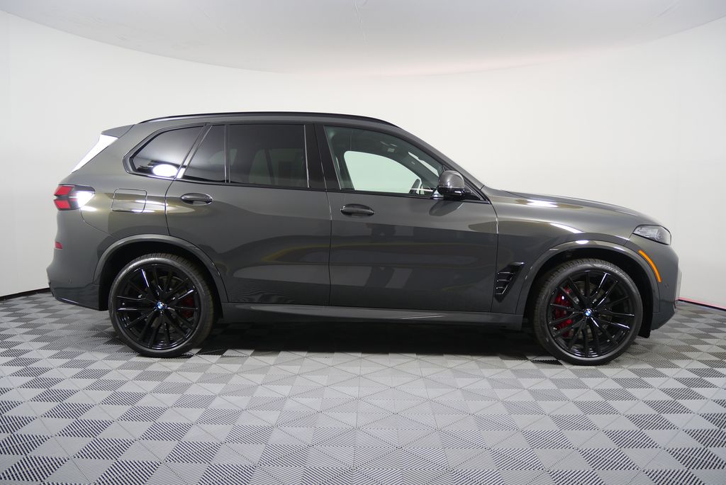 Thumbnail: 2026 BMW X5 - 16