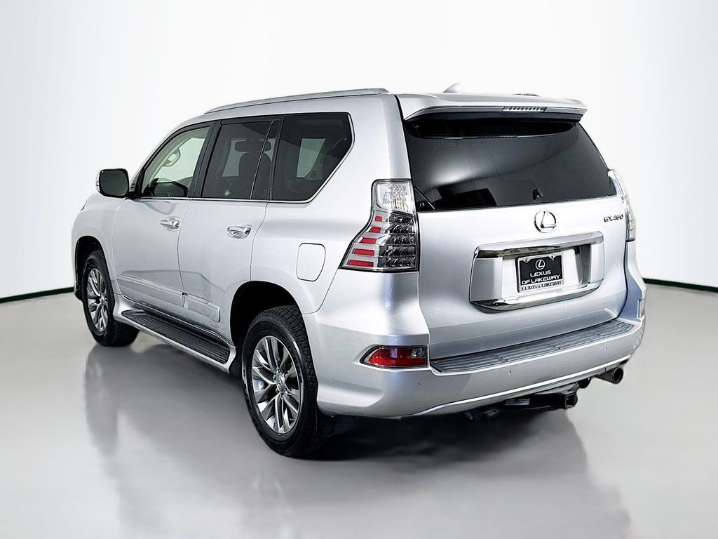 Thumbnail: 2016 Lexus GX - 7
