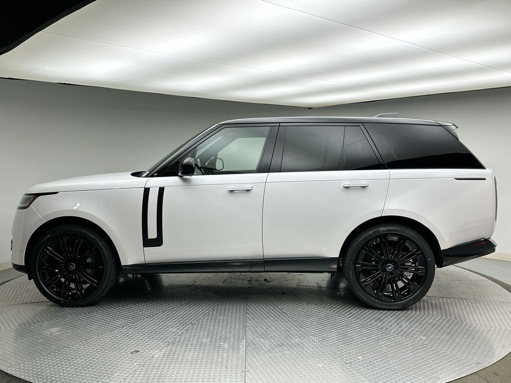 Thumbnail: 2025 Land Rover Range Rover - 2