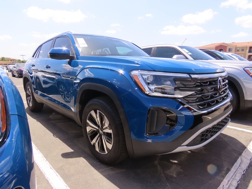 2025 Volkswagen Atlas SE 2