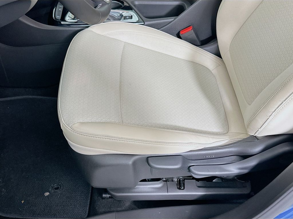 2025 Buick Encore GX Preferred 19