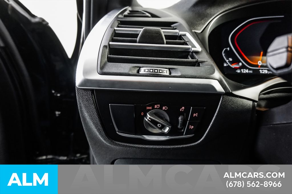 Used 2025 Black BMW xDrive30i image 35