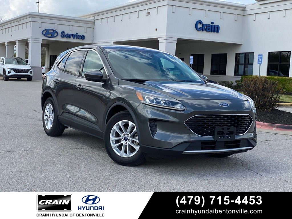 2020 Ford Escape SE FWD