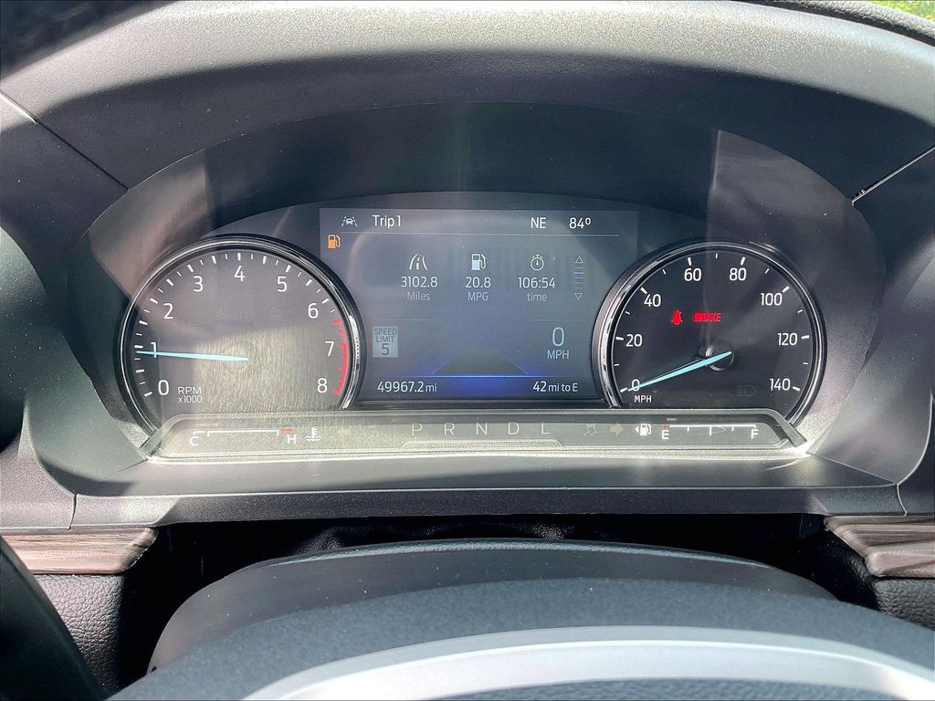 2023 Ford Explorer — photo 24