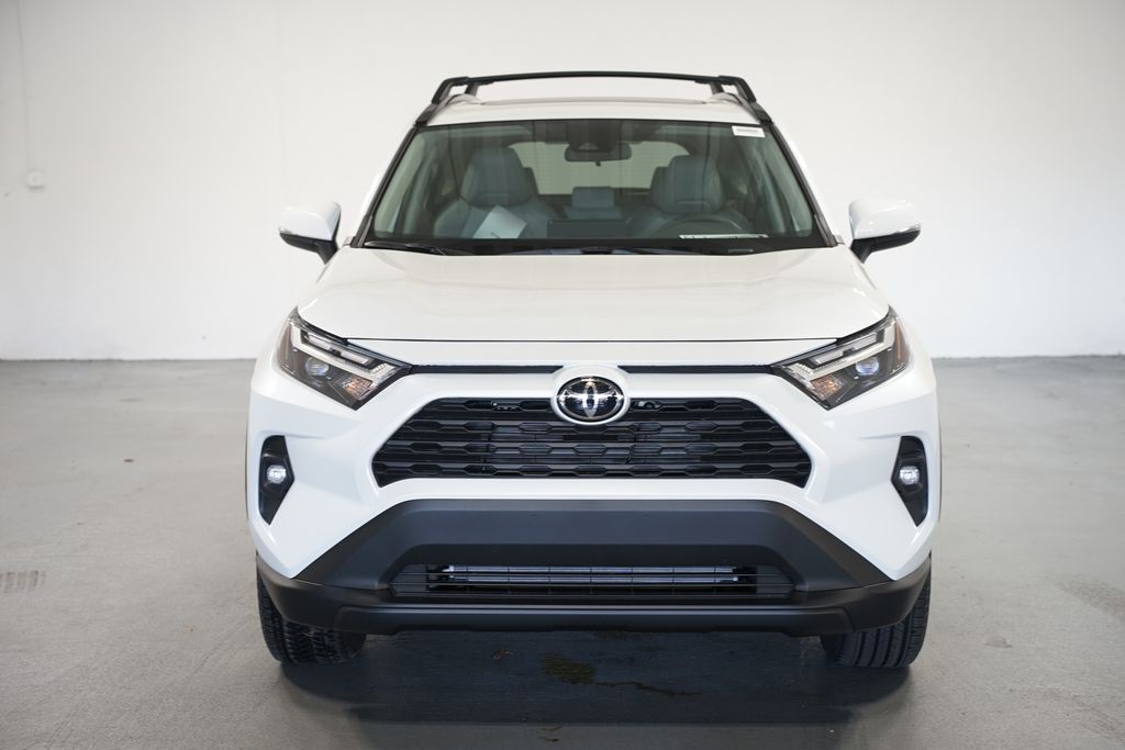 Thumbnail: 2025 Toyota RAV4 - 2