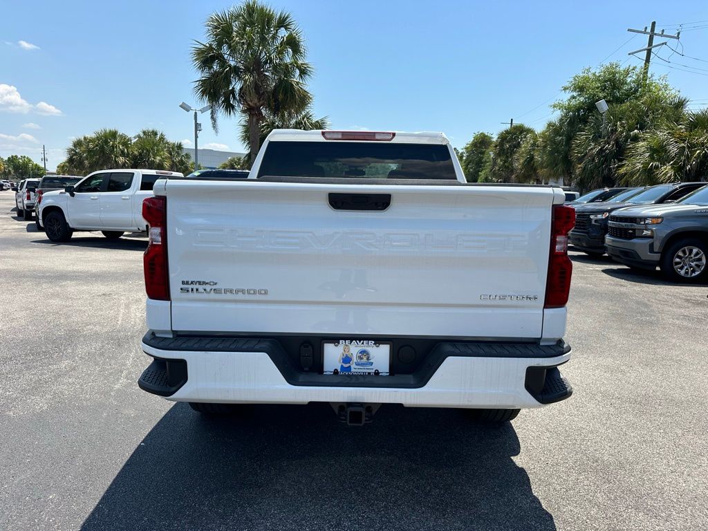 2024 Chevrolet Silverado 1500 Custom 7