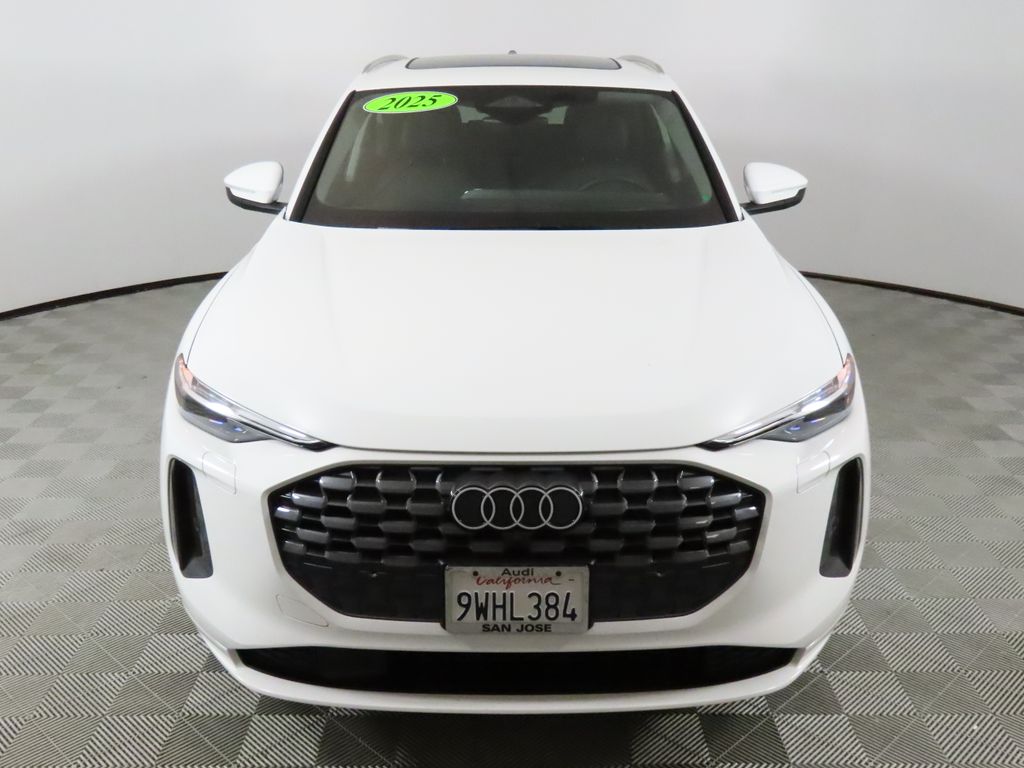 Thumbnail: 2025 Audi Q5 - 8